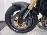 USED 2011 11 HONDA CB1000R HPI CLEAR - CARBON FIBRE EXTRAS COMES WITH NEW MOT AND WARRANTY