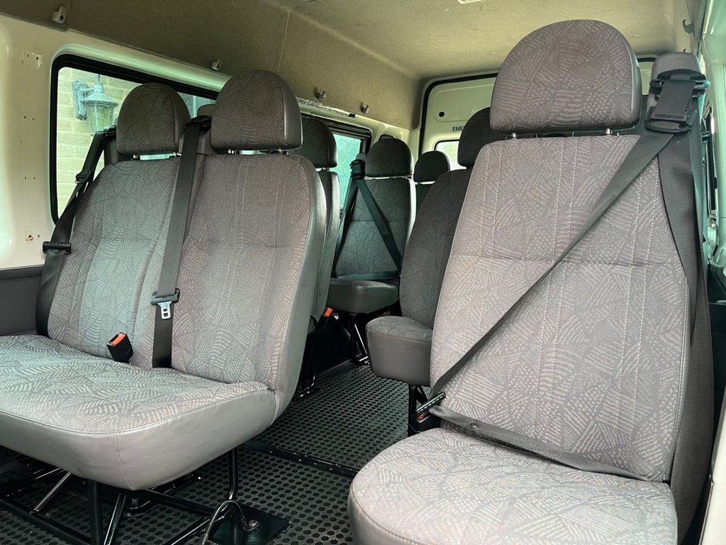 USED 2006 56 FORD TRANSIT 2.4 TD 430 Minibus 5dr Diesel Manual (15 Seats) RWD L4 H2 Just 16,000 Miles | One Owner