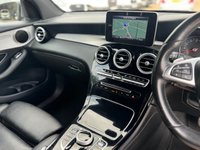 USED 2017 S MERCEDES-BENZ GLC 2.1 GLC220d AMG Line SUV 5dr Diesel G-Tronic 4MATIC Euro 6 (s/s) (170 ps) 