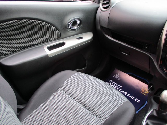 2017 NISSAN MICRA 1.2 Acenta Hatchback 5dr Petrol Manual Euro 6 (80 ps) £35 ROAD TAX ,TWO PREVIOUS OWNER ,MOTED 20/06/2026 ,6 MONTHS WARRANTY ,5 SERVICE STAMPS ,AIR-CON ,2 KEYS , - Photo 8