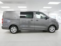USED 2022 22 VAUXHALL VIVARO 3100 2.0D 145 BHP ELITE L2 LONG AUTOMATIC CREWCAB 6 SEATER AUTOMATIC | SAT NAV | 6 SEATS | L2 LONG