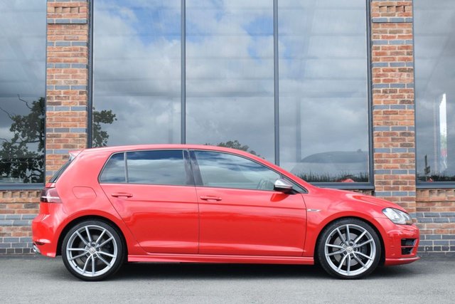 2016 Volkswagen Golf 2L R 5dr - Photo 6