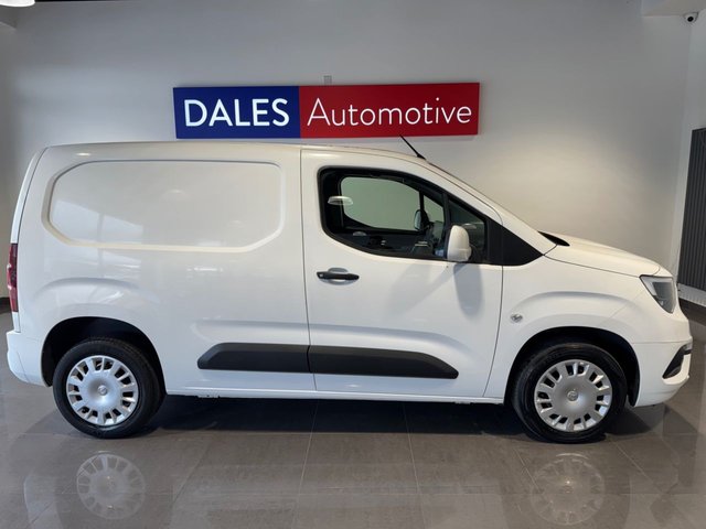 View our VAUXHALL COMBO