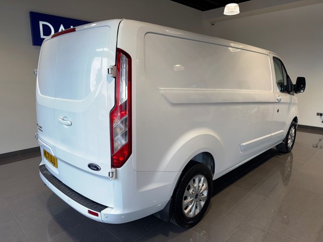 View our FORD TRANSIT CUSTOM