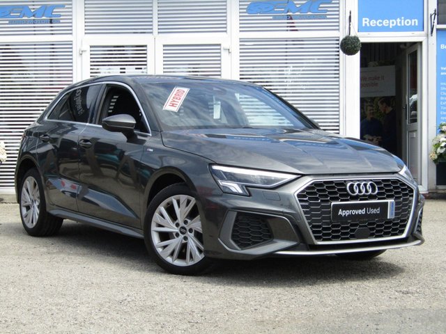2022 71 Audi A3 1.4 TFSIe 40 S line Sportback 5dr Petrol Plug-in Hybrid S Tronic Euro 6 (s/s) 13kWh (204 ps)