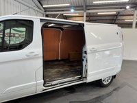 USED 2022 22 FORD TRANSIT CUSTOM 2.0 300 EcoBlue Limited Panel Van 5dr Diesel Manual L2 H1 Euro 6 (s/s) (130 ps) 2 keys, 1 owner, SH, heated seats