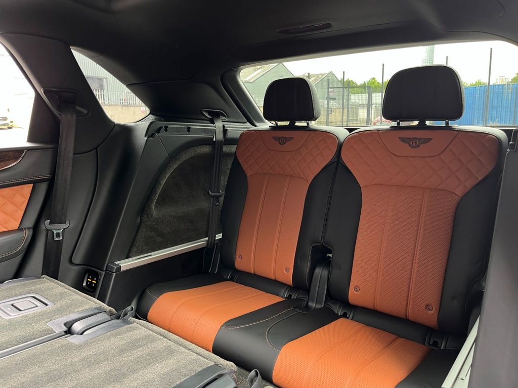 USED 2017 17 BENTLEY BENTAYGA 6.0 W12 SUV 5dr Petrol Auto 4WD Euro 6 (s/s) (608 ps) 