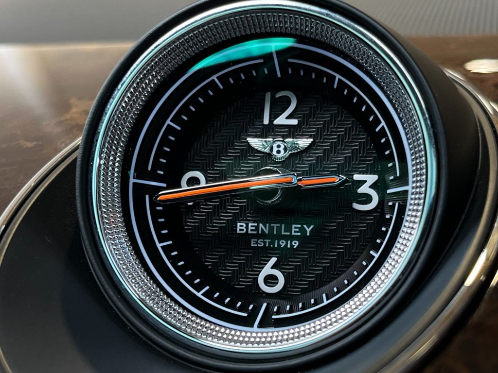 USED 2017 17 BENTLEY BENTAYGA 6.0 W12 SUV 5dr Petrol Auto 4WD Euro 6 (s/s) (608 ps) 