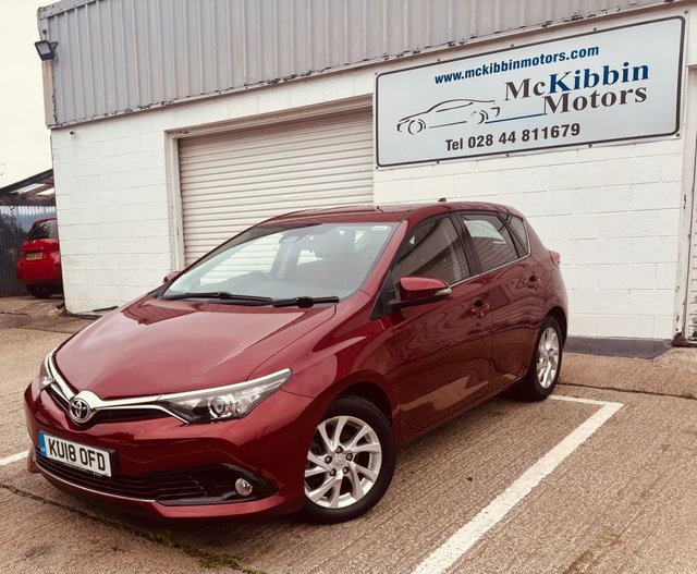 2018 TOYOTA AURIS 1.2 VVT-i Icon Hatchback - Photo 5