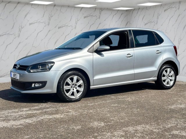 2011 VOLKSWAGEN POLO - Photo 9