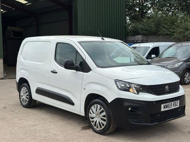 2020 PEUGEOT PARTNER - Photo 2