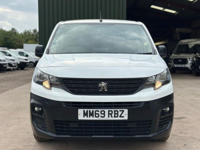 2020 PEUGEOT PARTNER - Photo 5