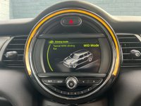 USED 2017 17 MINI HATCH 1.5 Cooper Hatchback 5dr Petrol Auto Euro 6 (s/s) (136 ps) Over &pound;7,600 Of Extras, CHILI Pack, Rear Parking Sensors, Dual Zone Climate Control A/C, Ambient Lighting, MINI Drive Modes