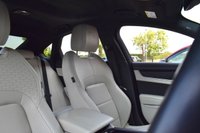 USED 2021 71 JAGUAR XF 2.0 D200 MHEV R-Dynamic HSE Saloon 4dr Diesel Auto Euro 6 (s/s) (204 ps) MATRIX LED / 3D CAM / MERIDIAN