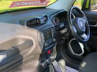 USED 2017 60 JEEP RENEGADE 1.6 MultiJetII Longitude SUV 5dr Diesel DDCT Euro 6 (s/s) (120 ps) STUNNING COLOUR
