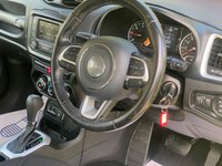 USED 2017 60 JEEP RENEGADE 1.6 MultiJetII Longitude SUV 5dr Diesel DDCT Euro 6 (s/s) (120 ps) STUNNING COLOUR