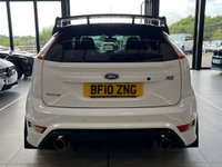 USED 2010 10 FORD FOCUS 2.5 RS Hatchback 3dr Petrol Manual (225 g/km, 301 bhp) 