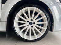 USED 2010 10 FORD FOCUS 2.5 RS Hatchback 3dr Petrol Manual (225 g/km, 301 bhp) 