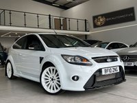 USED 2010 10 FORD FOCUS 2.5 RS Hatchback 3dr Petrol Manual (225 g/km, 301 bhp) 
