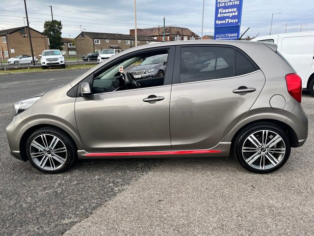 2017 KIA PICANTO - Photo 6