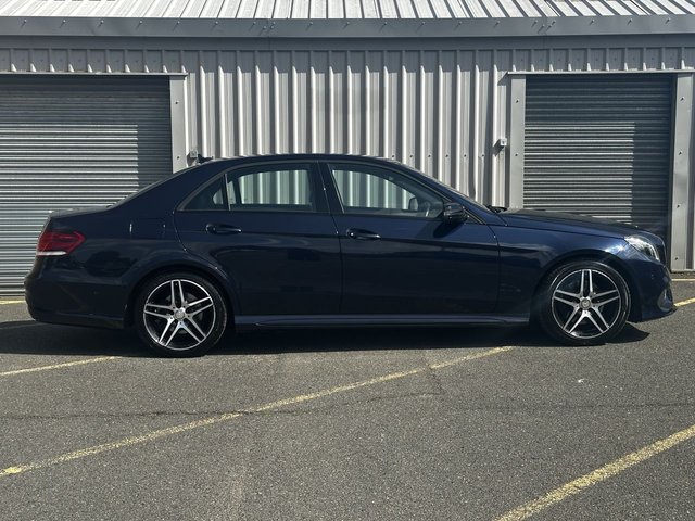 2016 Mercedes-Benz E-CLASS - Photo 6