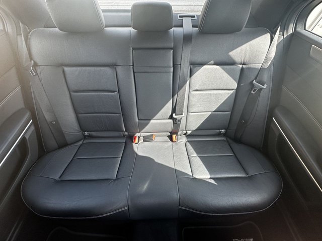 2016 Mercedes-Benz E-CLASS - Photo 11