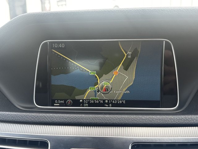 2016 Mercedes-Benz E-CLASS - Photo 12