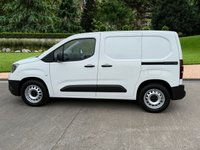 USED 2022 22 VAUXHALL Combo Electric 2300 50kWh Dynamic Panel Van 5dr Electric Auto L1 H1 (136 ps) GREAT VALUE GREY 50KW-CCS CHARGER
