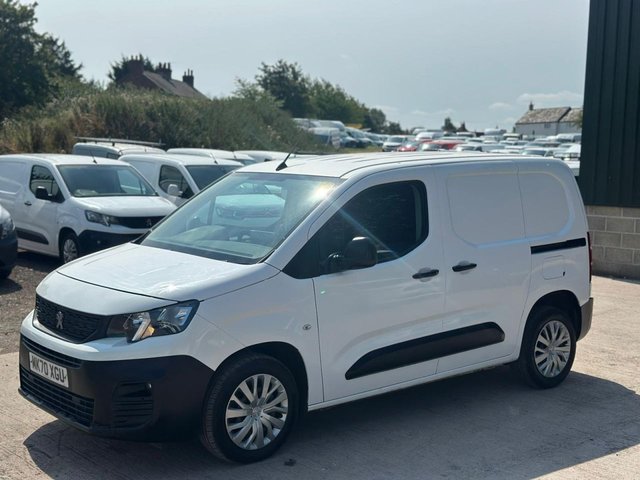 2020 PEUGEOT PARTNER - Photo 9