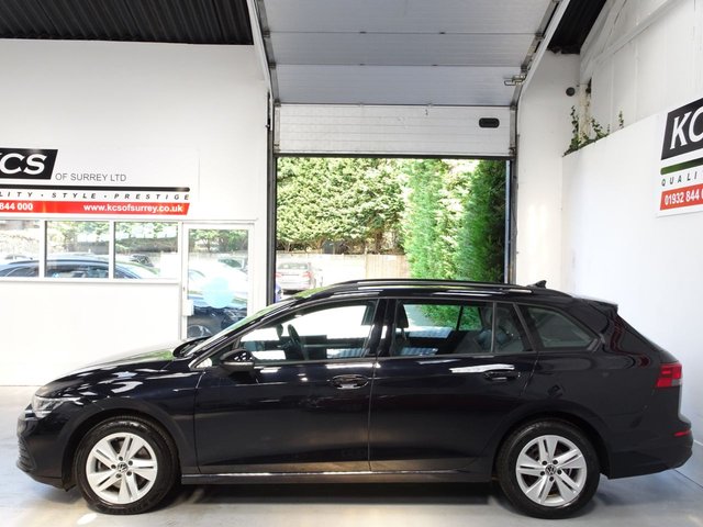 2022 VOLKSWAGEN GOLF 2.0 TDI Life Estate 5dr Diesel DSG Euro 6 (s/s) (115 ps) - Photo 10