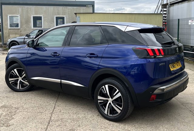 2017 PEUGEOT 3008 1.6 BlueHDi Allure SUV 5dr Diesel Manual Euro 6 (s/s) (120 ps) - Photo 4