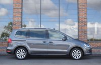 USED 2015 15 VOLKSWAGEN SHARAN 2.0 TDI BlueMotion Tech SEL MPV 5dr Diesel DSG Euro 5 (s/s) (140 ps) LOW MILES / 7 SEATS / PAN ROOF