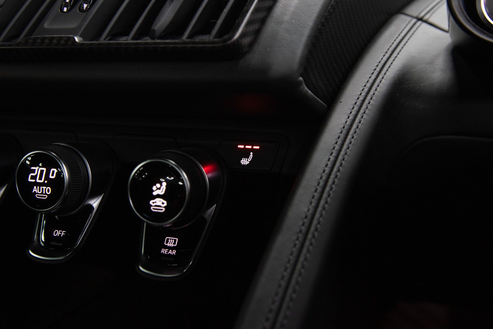 USED 2018 10 AUDI R8 5.2 FSI V10 Plus Coupe  
