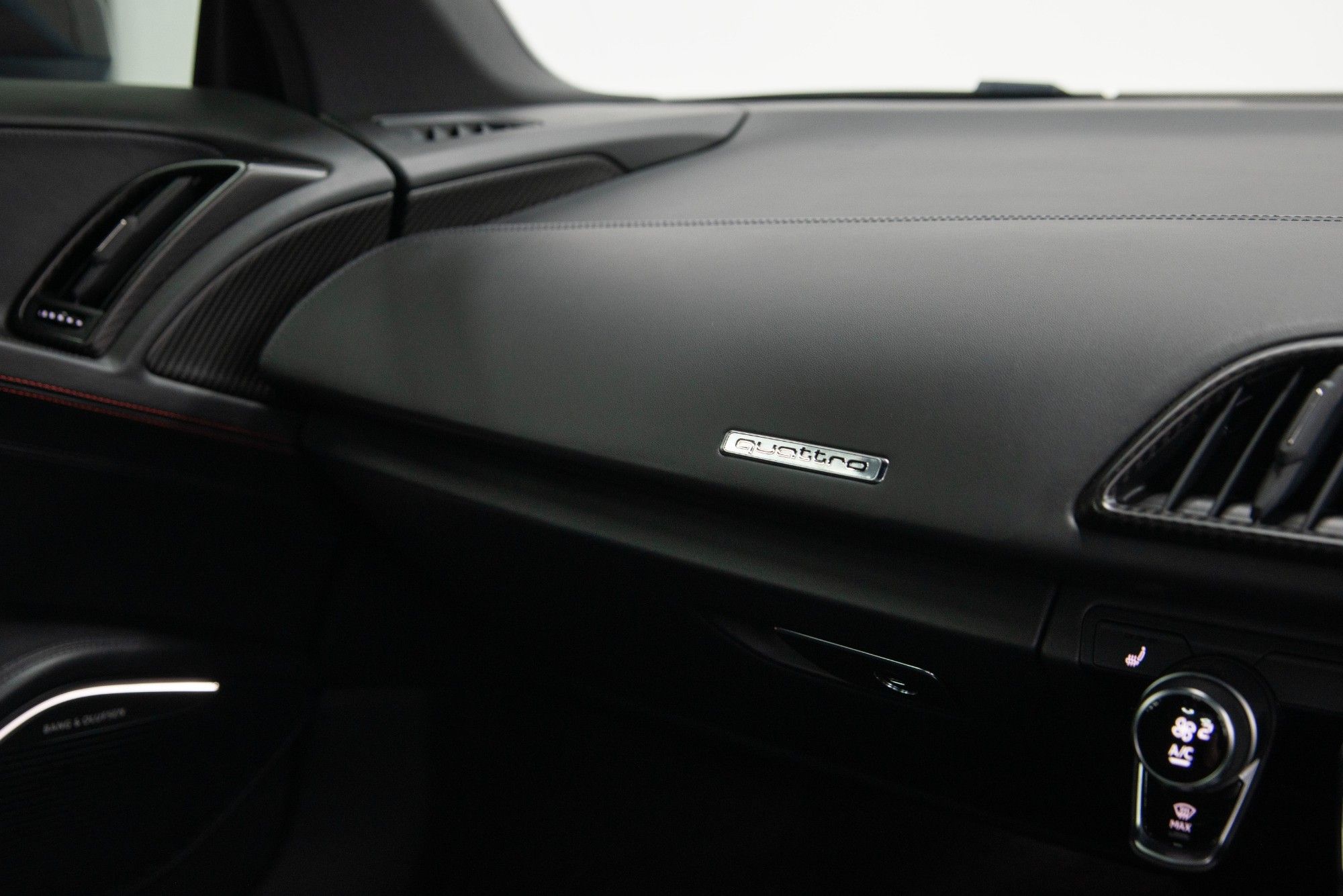 USED 2018 10 AUDI R8 5.2 FSI V10 Plus Coupe  