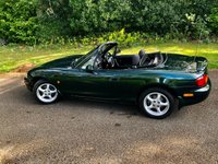 USED 1998 S MAZDA MX-5 1.8 S Convertible 2dr Petrol Manual (218 g/km, 140 bhp) 1 RETIRED LADY OWNER FROM NEW WITH ONLY 36,290 MILES AND FULL MAZDA/SPECIALIST SERVICE HISTORY///THIS VEHICLE IS STUNNING THROUGHOUT // GARAGED ALL ITS LIFE 140 bhp) 1 RETIRED LADY OWNER FROM NEW WITH ONLY 36,290 MILES AND FULL MAZDA/SPECIALIST SERVICE HISTORY///THIS VEHICLE IS STUNNING THROUGHOUT // GARAGED ALL ITS LIFE
