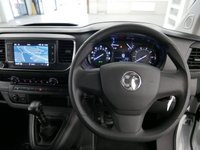 USED 2023 73 VAUXHALL VIVARO 3100 2.0 D 145 BHP L2 LONG PRO EDITION 6DR ( SAT NAV ) SAT NAV | AIR CON | 145 BHP | L2 LONG
