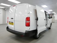 USED 2024 24 VAUXHALL VIVARO 3100 2.0 D 145 BHP L2 LONG PRIME EDITION 6DR ( FACELIFT ) FACELIFT | CARPLAY | AIR CON | L2 LONG