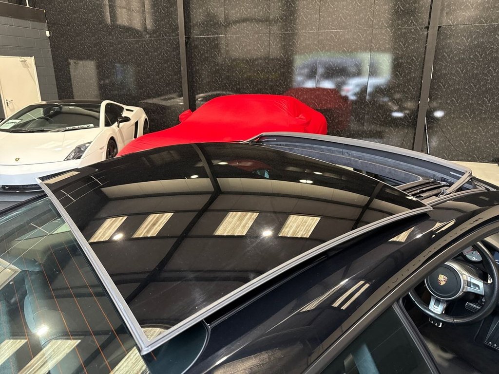 USED 2015 64 PORSCHE 911 3.8 991 Carrera S Coupe 2dr Petrol PDK Euro 6 (s/s) (400 ps) APPLE CARPLAY|SPT CHRONO|BOSE