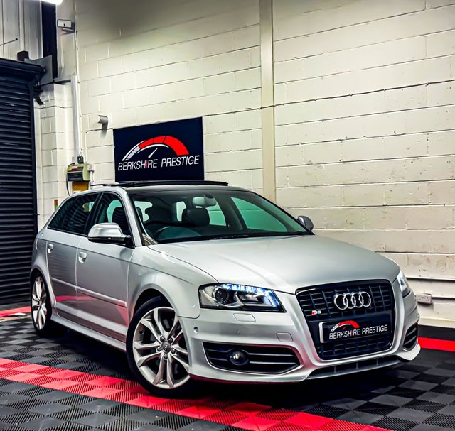 2009 59 Audi S3 2.0 TFSI Hatchback 5dr Petrol S Tronic quattro (195 g/km, 261 bhp)