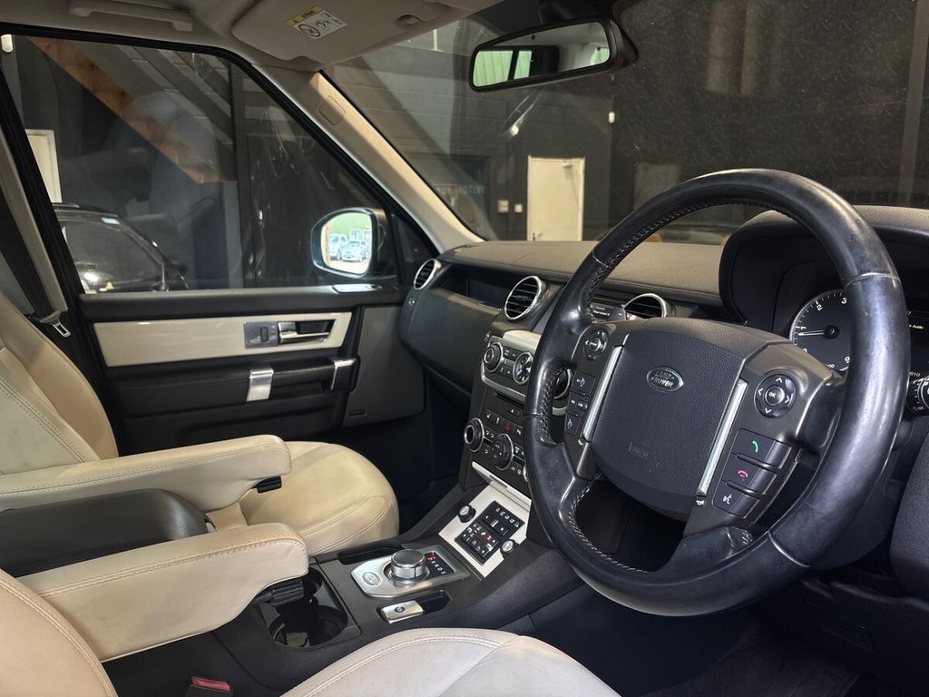 USED 2013 63 LAND ROVER DISCOVERY 4 3.0 SD V6 HSE SUV 5dr Diesel Auto 4WD Euro 5 (255 bhp) 2 OWNERS|LIGHT INTERIOR