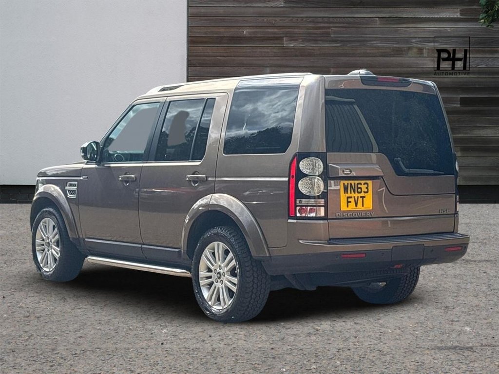 USED 2013 63 LAND ROVER DISCOVERY 4 3.0 SD V6 HSE SUV 5dr Diesel Auto 4WD Euro 5 (255 bhp) 2 OWNERS|LIGHT INTERIOR