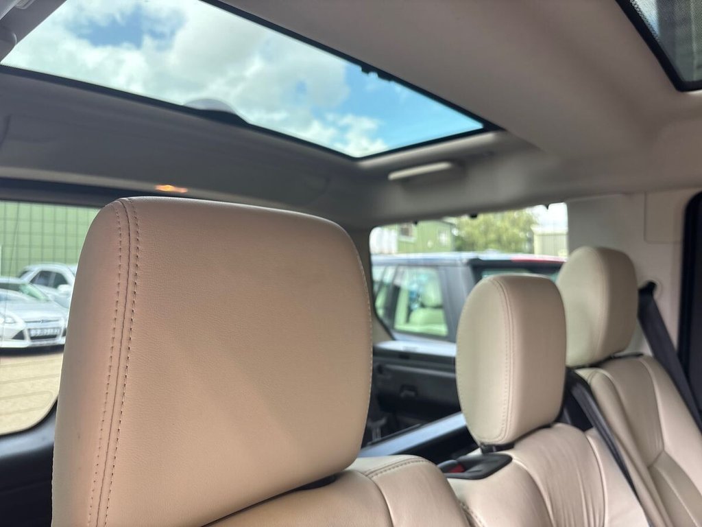 USED 2013 63 LAND ROVER DISCOVERY 4 3.0 SD V6 HSE SUV 5dr Diesel Auto 4WD Euro 5 (255 bhp) 2 OWNERS|LIGHT INTERIOR