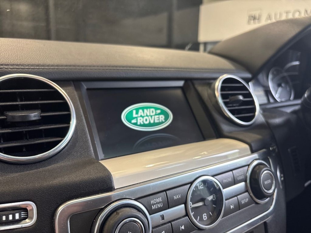 USED 2013 63 LAND ROVER DISCOVERY 4 3.0 SD V6 HSE SUV 5dr Diesel Auto 4WD Euro 5 (255 bhp) 2 OWNERS|LIGHT INTERIOR