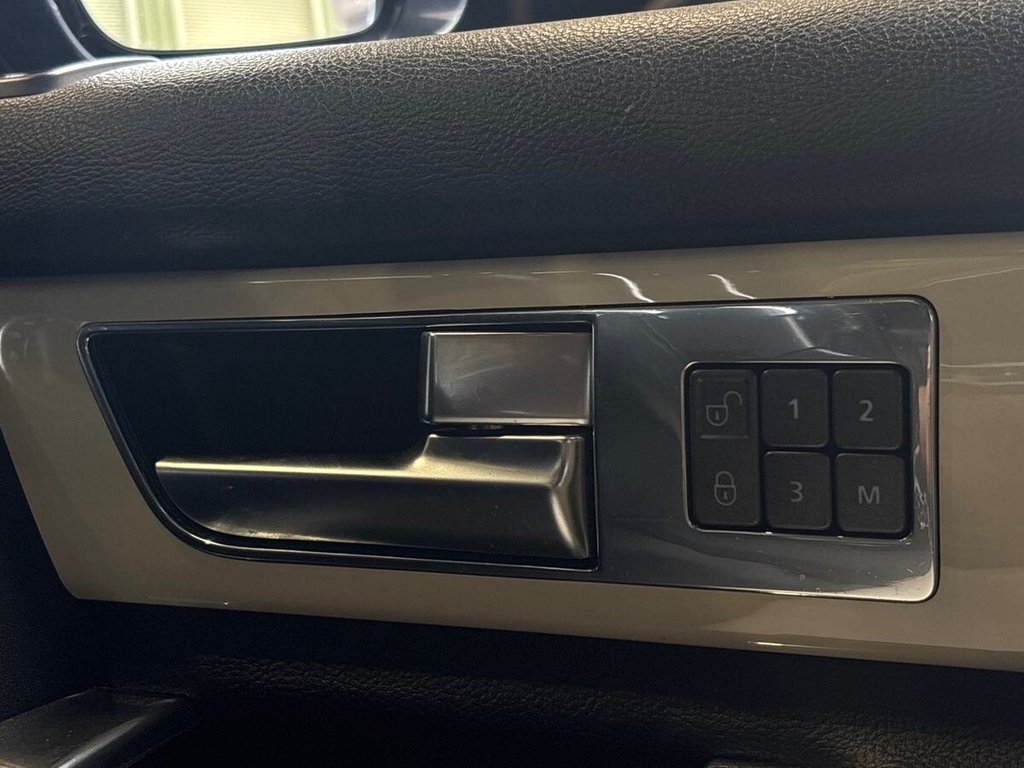USED 2013 63 LAND ROVER DISCOVERY 4 3.0 SD V6 HSE SUV 5dr Diesel Auto 4WD Euro 5 (255 bhp) 2 OWNERS|LIGHT INTERIOR