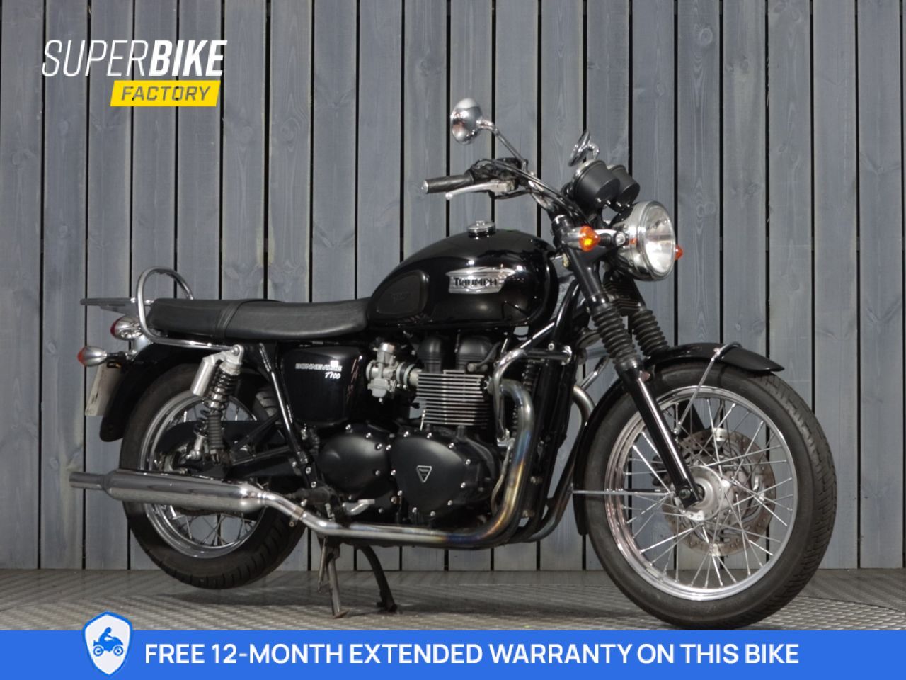 TRIUMPH BONNEVILLE T100