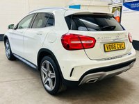 USED 2016 16 MERCEDES-BENZ GLA 2.1 GLA220d AMG Line (Premium) SUV 5 Door Diesel 7G-DCT 4MATIC Euro 6 (s/s) (177 ps) 1 LADY OWNER SERVICES TO 46,319