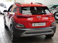 USED 2022 22 HYUNDAI KONA 1.6 h-GDi Premium SUV 5dr Petrol Hybrid DCT Euro 6 (s/s) (141 ps) SAT NAV REAR VIEW CAMERA CRUISE CONTROL PARKING SENSORS 1 OWNER SERVICE HISTORY HYUNDAI WARRANTY TILL MACH 2027
