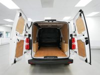 USED 2023 73 VAUXHALL VIVARO 3100 2.0 D 145 BHP L2 LONG PRO EDITION 6DR ( SAT NAV ) SAT NAV | AIR CON | 145 BHP | L2 LONG