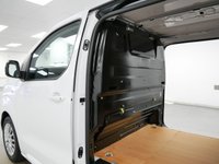 USED 2023 73 VAUXHALL VIVARO 3100 2.0 D 145 BHP L2 LONG PRO EDITION 6DR ( SAT NAV ) SAT NAV | AIR CON | 145 BHP | L2 LONG