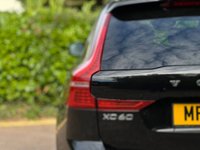 USED 2019 19 VOLVO XC60 2.0 B4 MHEV Inscription Pro SUV 5dr Diesel Hybrid Auto AWD Euro 6 (s/s) (197 ps) 